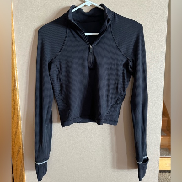 Lululemon rulu cropped half zip - Picture 2 of 4